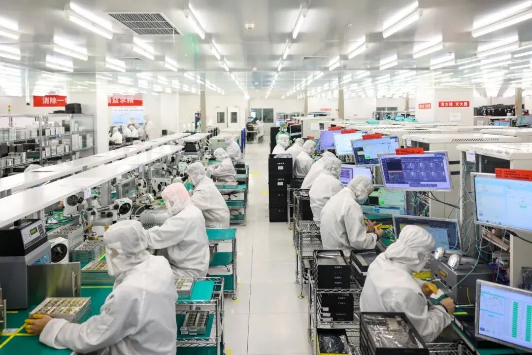 IGBT 功率模块与电路板应用场景
